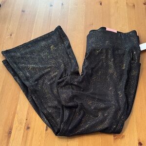 NWT! Lane Bryant Livi Flare Wicking Black and Gold Women's 22/24